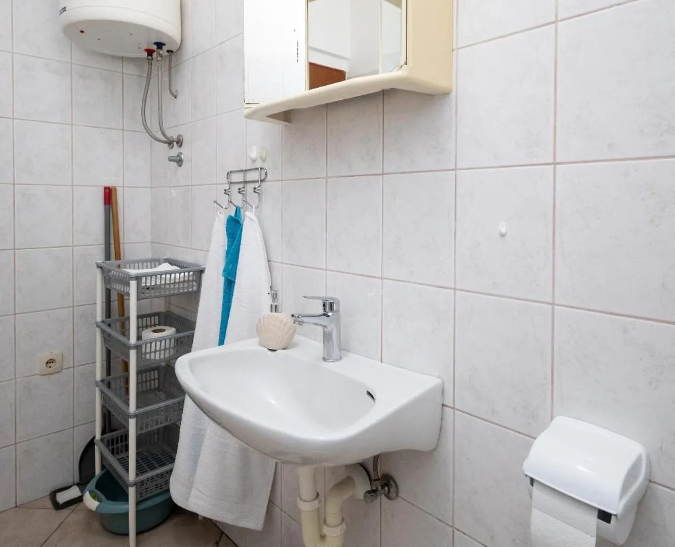 Apartments With A Parking Space Pag - 15765 Pag Town