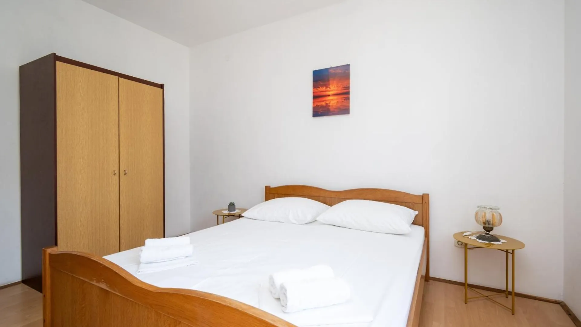 Apartments With A Parking Space Pag - 15765 Pag Town