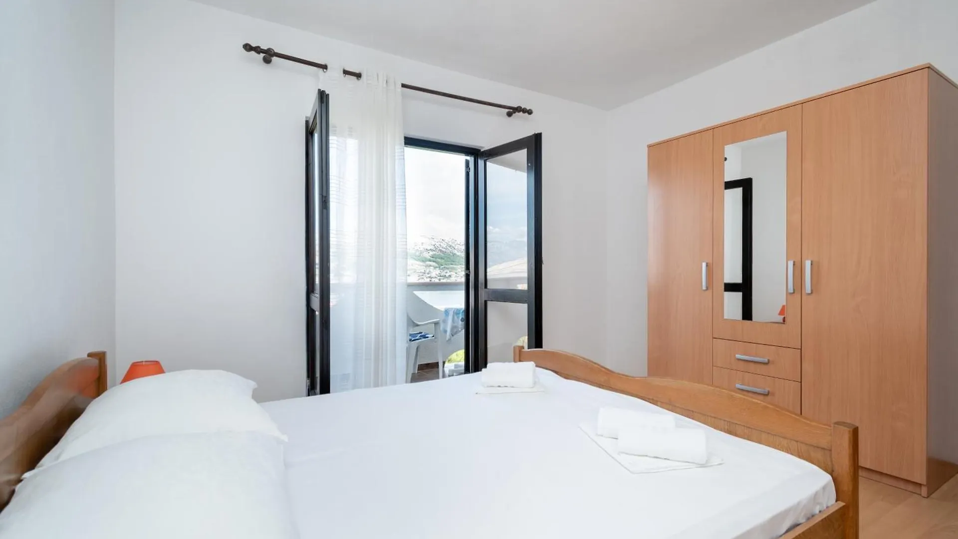 Apartments With A Parking Space Pag - 15765 Pag Town 0*,